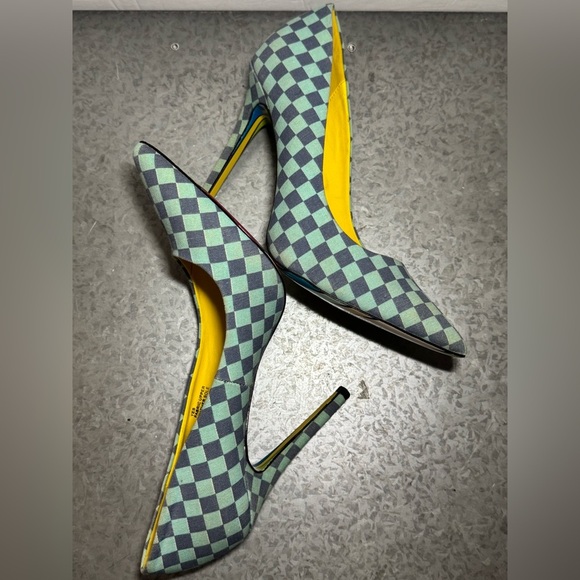 Taylor Says ‘YES’ High Heels Checkered Print Women’s size 8M - Picture 5 of 12